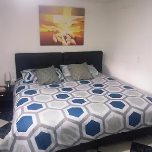 Отель Hotel Boutique Mendoza - Cerca Aeropuerto El Dorado